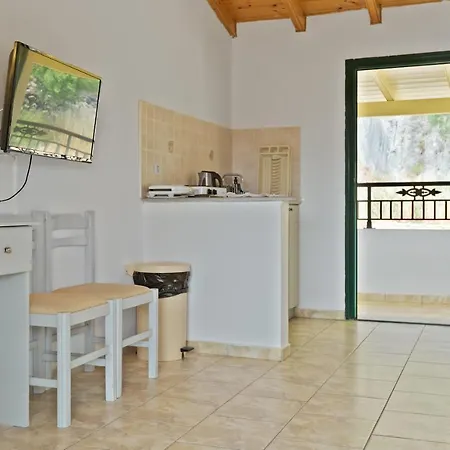 Fotini Apartment *